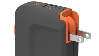 Illustration for article titled This Portable Charger Has Every Connector You'll Need, Even AC Prongs